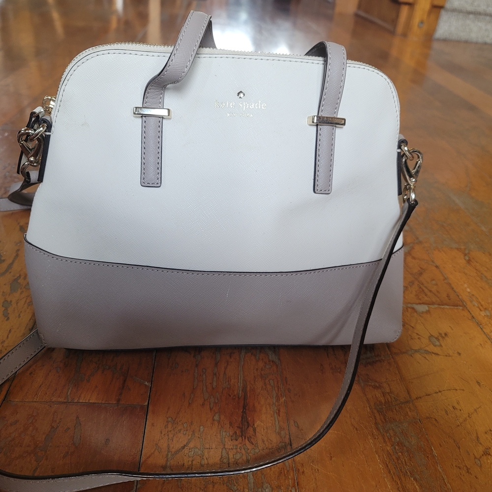 Kate Spade Gray and Cream Purse